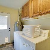 Chic Silver City Getaway w/ Patio + Gas Grill