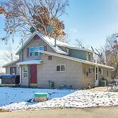 Colorful Cottage w/ Hot Tub - Steps to Long Lake!