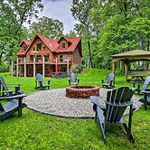 Classy Home w/ Hot Tub: 2 Mi to Lake Access!