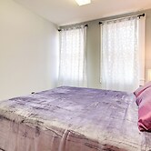 Cozy Water-view Apt in the Heart of Downtown!