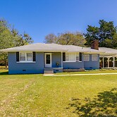 Cozy Country Getaway in Grantsboro Near Beaches!