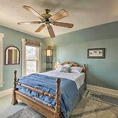 Quaint & Family-friendly Watertown Farmhouse!