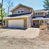 Spacious Mears House -steps From Lake Michigan!