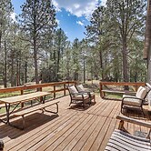 Private Black Hills Home w/ Corral: Horses Welcome