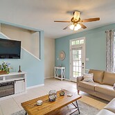 Walk to Beach: Gulfport Retreat w/ Patio