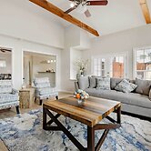 Fenced Yard & Ping-pong Table: Spacious Graham Gem