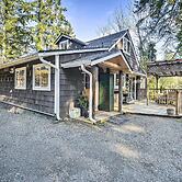 Pet-friendly Cabin: Minutes to Gig Harbor!
