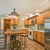 Updated Main St Apt. Near Fishlake & Capitol Reef!