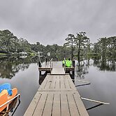 Cottage With Patio & Shared Waterfront Perks!