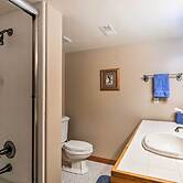 Custom Home w/ Decks in Boulder! Gateway to Parks!