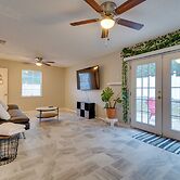 Lovely Little Rock Home w/ Fire Pit & Yard!