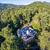 Secluded Retreat w/ Hot Tub & Game Room!