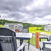 Chic Plymouth Townhome < 1 Mi to Road America