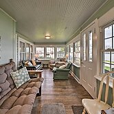 Boat & Ski: Home on Edinboro Lake w/ Grill!