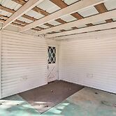 Remodeled Harrison Retreat < 6 Mi to Town!