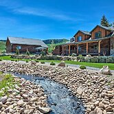 Renovated Historic Cabin ~ 25 Miles to Park City!
