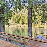 Riverfront Crescent City Home, 8 Mi to Beach!