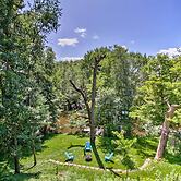 'riversong' Waterfront La Crosse Home w/ Dock