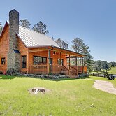 Spacious Alabama Retreat - Deck, Grill & Fire Pit!