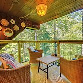 Vermont Mountain Retreat: The Antler House