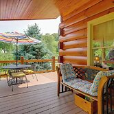 Lakewood Lodge Escape w/ Fire Pit