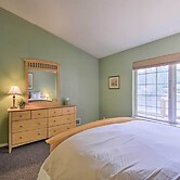 Anderson Island Retreat w/ Lakefront Deck & Canoe!