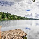 Anderson Island Retreat w/ Lakefront Deck & Canoe!