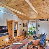 Hike & Swim On-site: Cozy Falls Brook Cabin