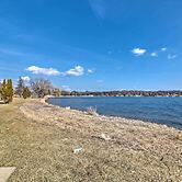 Williams Bay Retreat: Walk to Lake Geneva & Town!