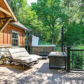 Pet-friendly Delta Cabin w/ Private Hot Tub!