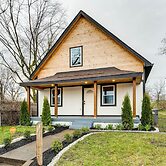 Modern Indianapolis Home < 2 Mi to Downtown!