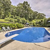 Private Guest House w/ Deck + Spectacular Views!