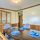 Relaxing Prairie Home, 29 Mi to Starkville!
