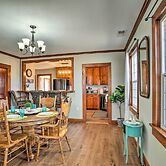 Secluded Bonanza Home w/ Antique Furnishings