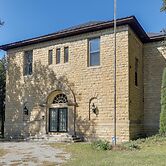 Renovated Schoolhouse w/ Piano & Private Deck!