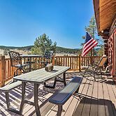 Classic Colorado Log Home w/ Mountain Views!
