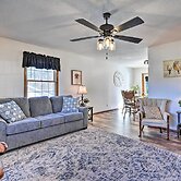 Cozy Vacation Rental Home Near Watauga Lake!