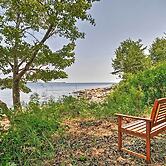 'dragonwood Castle' on Waterfront w/ Stunning View