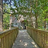 'dragonwood Castle' on Waterfront w/ Stunning View