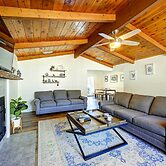 Dog-friendly Oakhurst Home: Walk to Downtown!