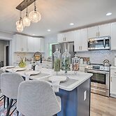 Modern, Colorful Home ~ 2 Mi to Tuskegee Uni