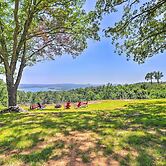 Lakeview Edgemont Escape w/ Fire Pit + Grill!