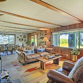 Scenic Lake Almanor Home w/ Mountain Views!