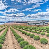Quincy Home on Lavender Farm w/ River Views!