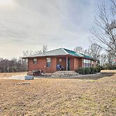 Pet-friendly Cabin Rental Retreat!