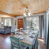 Quiet Sequoia National Forest Cabin w/ Fireplace