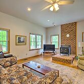 Charming Boydton Retreat ~ 5 Mi to Kerr Lake!