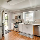 Home Rental w/ Yard Near Downtown Greensboro!