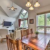 Lake Harmony Villa: Walk to Big Boulder Mountain!