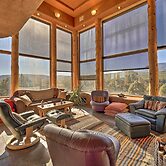 Peaceful New Mexico Retreat w/ Panoramic Mtn Views